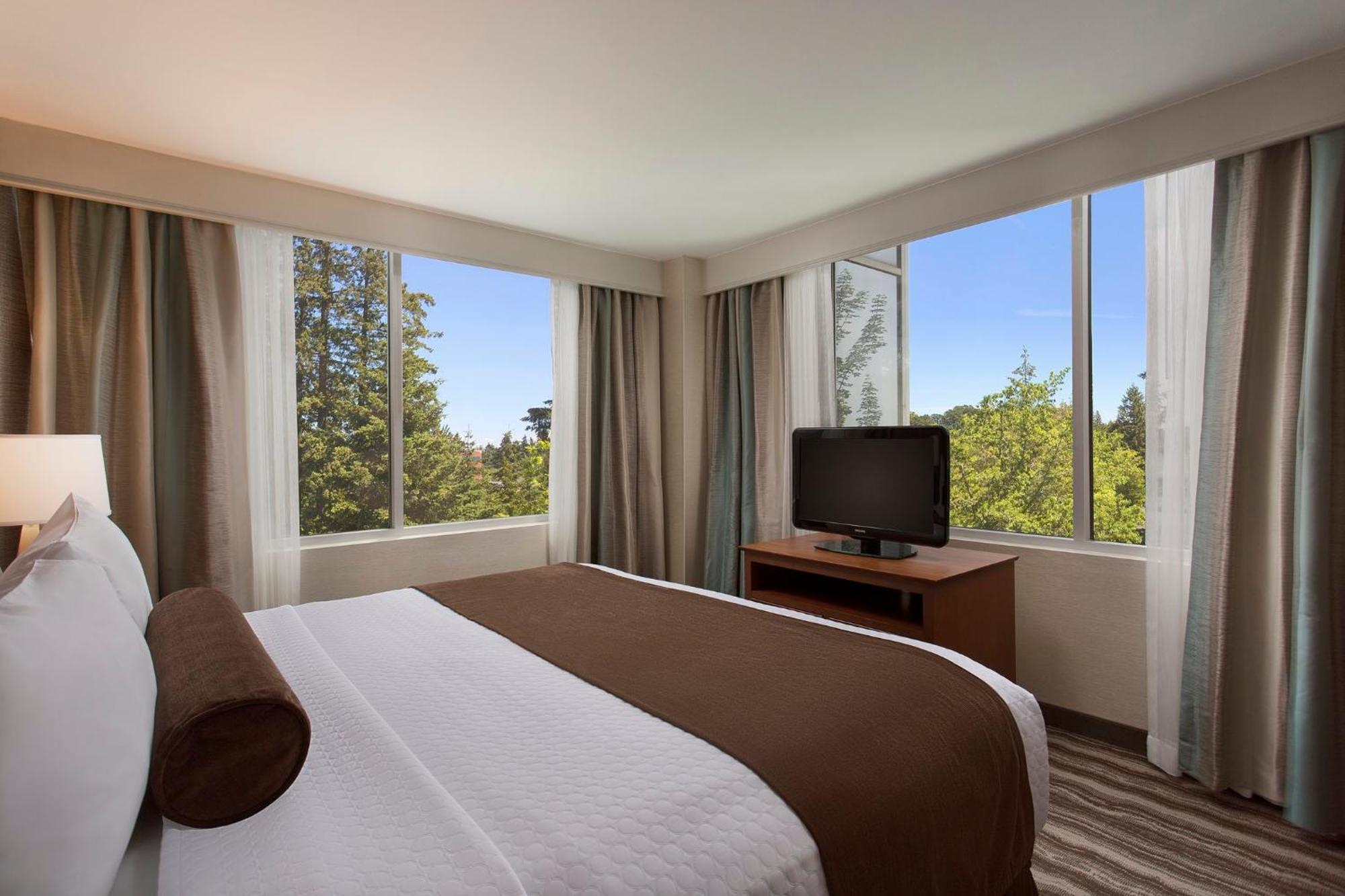 Ac Hotel By Marriott Portland Lake Oswego Exterior foto